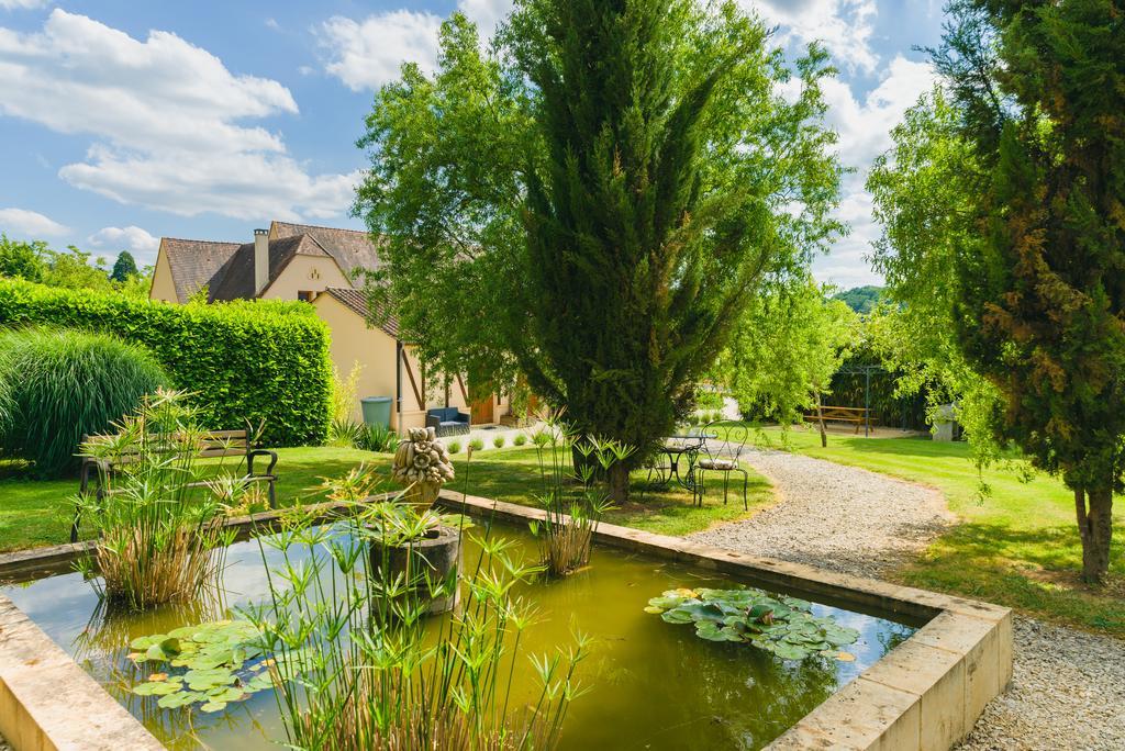 La Barde Montfort, Votre Maison D'Hotes A 4 Kms De Sarlat Dordogne Bed & Breakfast Витрак Екстериор снимка